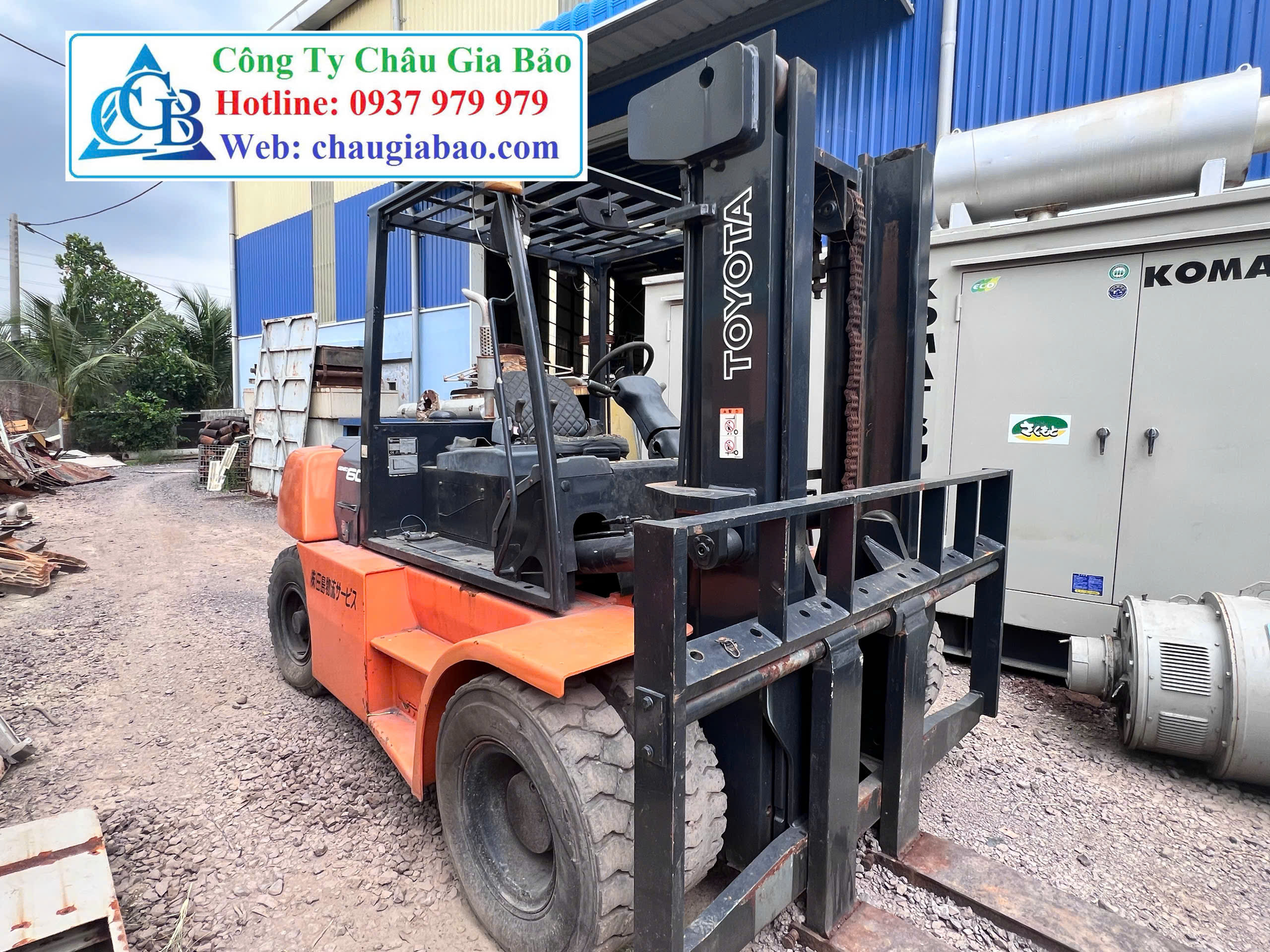 Xe nâng 1 tấn - Ảnh 2