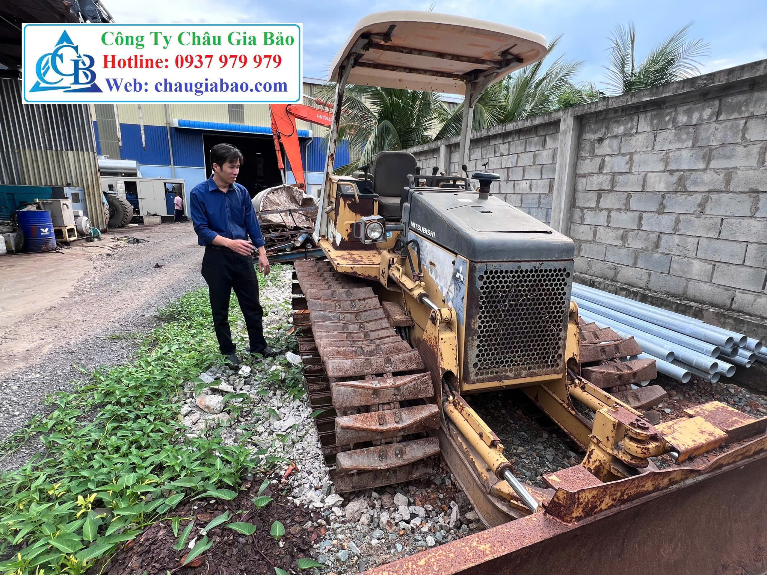 Xe ủi - 40 HP - Ảnh 2