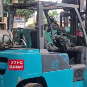 XE NÂNG GAS - 4 TẤN